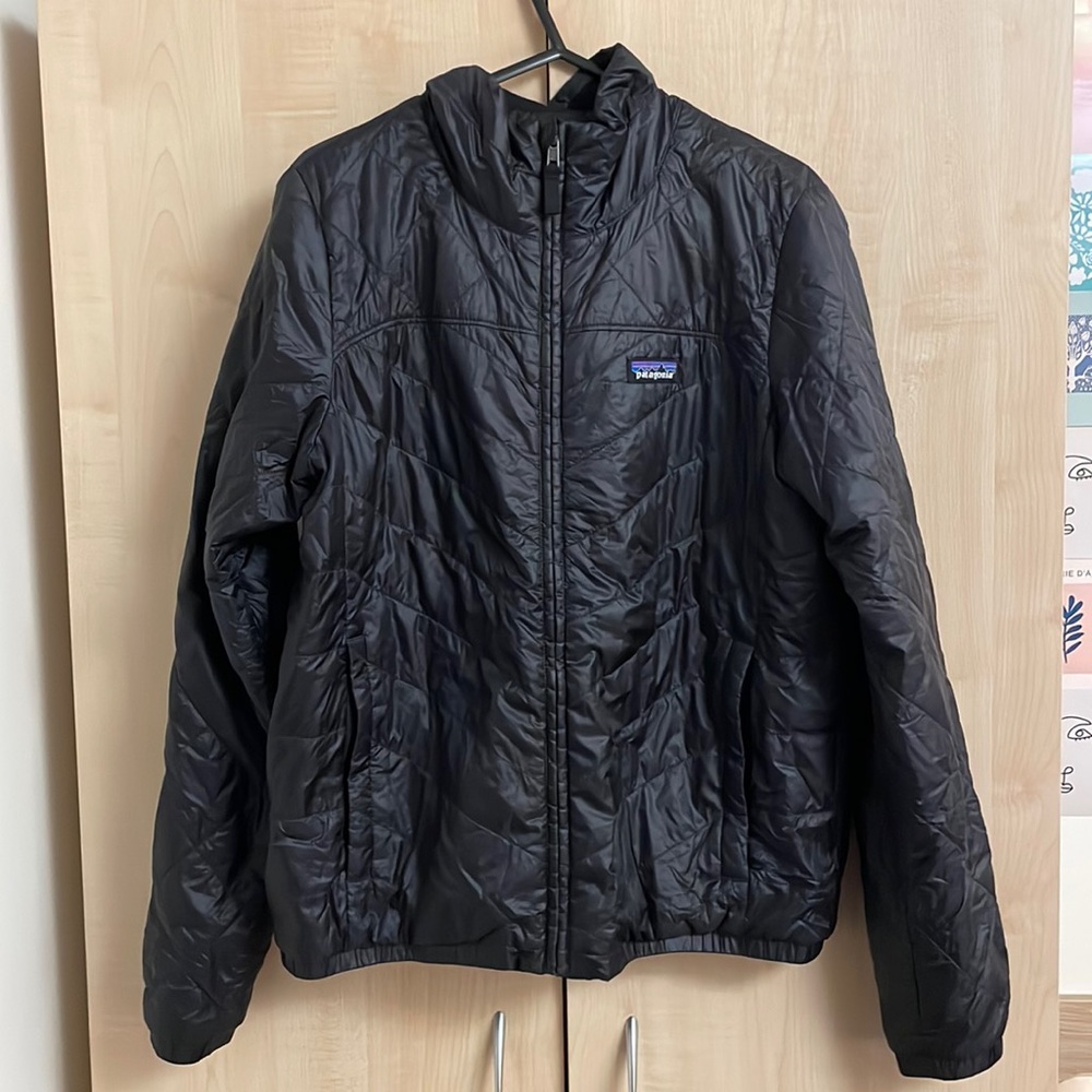 Patagonia Womens light weight radalie bomber jacket